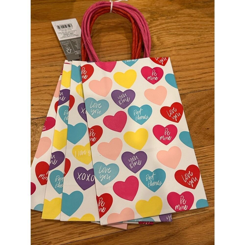 8pk - Spritz Hearts gift bags love